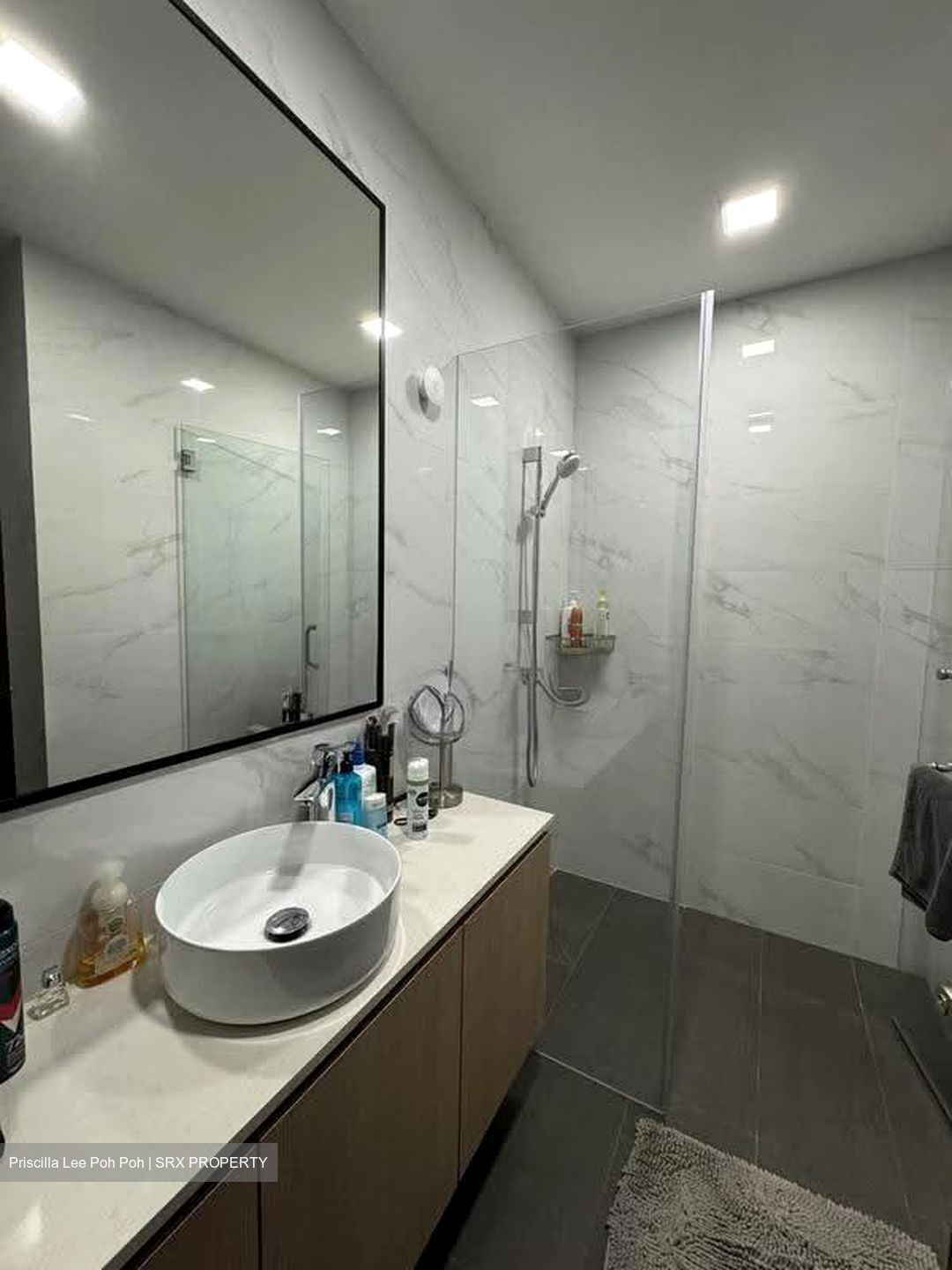 Country Park Condominium (D16), Condominium #625011801
